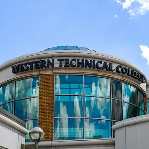 Outside view of Western's Student Success Center building